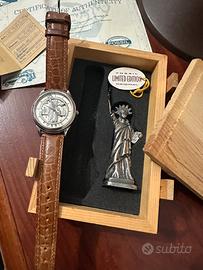 Fossil Vintage Statua della liberta