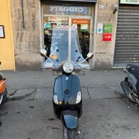 Vespa LX 150