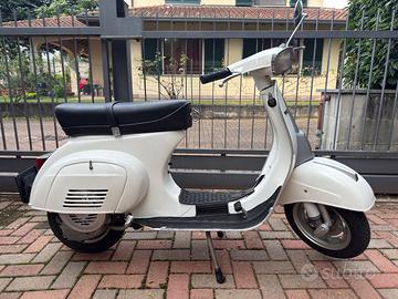 Piaggio Vespa 50 Special (V5B3) - 1976
