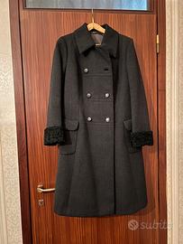 Cappotto nero sartoriale
