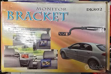 supporto per installare un monitor in auto