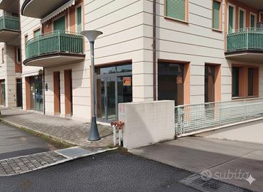 Fondo commerciale Massarosa