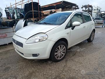 RICAMBI USATI FIAT GRANDE PUNTO 1.6 MULTIJET (955A