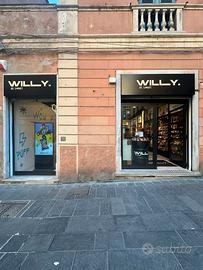 Cessione negozio in Via Sestri pedonale