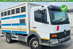 Camion trasporto bestiame Mercedes-Benz ATEGO 815