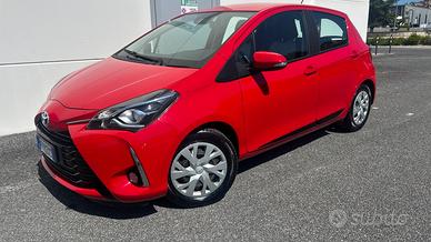 TOYOTA YARIS 1.0 70 cv ACTIVE. 5 POSTI