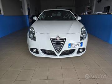 Alfa Romeo Giulietta 1.6 JTDm-2 105 CV Exclusive