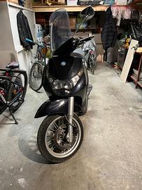 Beverly 250 ie