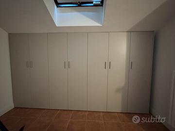 Armadio grigio 320 mansarda
