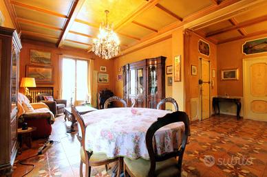 5 LOCALI A RIVOLI