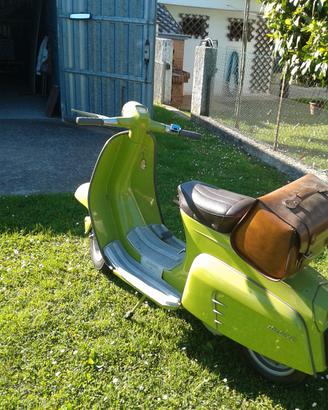 LAMBRETTA J50