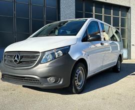 Mercedes Vito 114 CDI Extra-Long Tourer 9 Posti