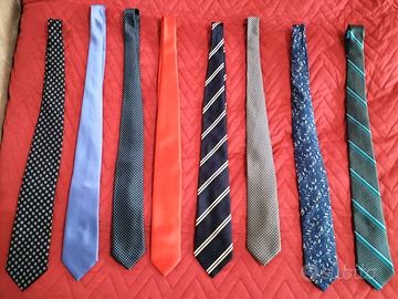 Cravatte (n. 18) anni 80-2000 in blocco