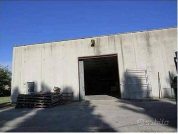 Immobile in asta di 1375 m² a Bovolone