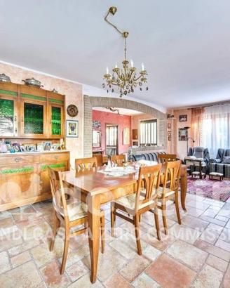 Villa di 190 m² con 5 locali a Conselve