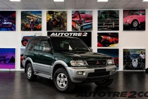 Mitsubishi Pajero METAL TOP 2.8 GLX Zeus