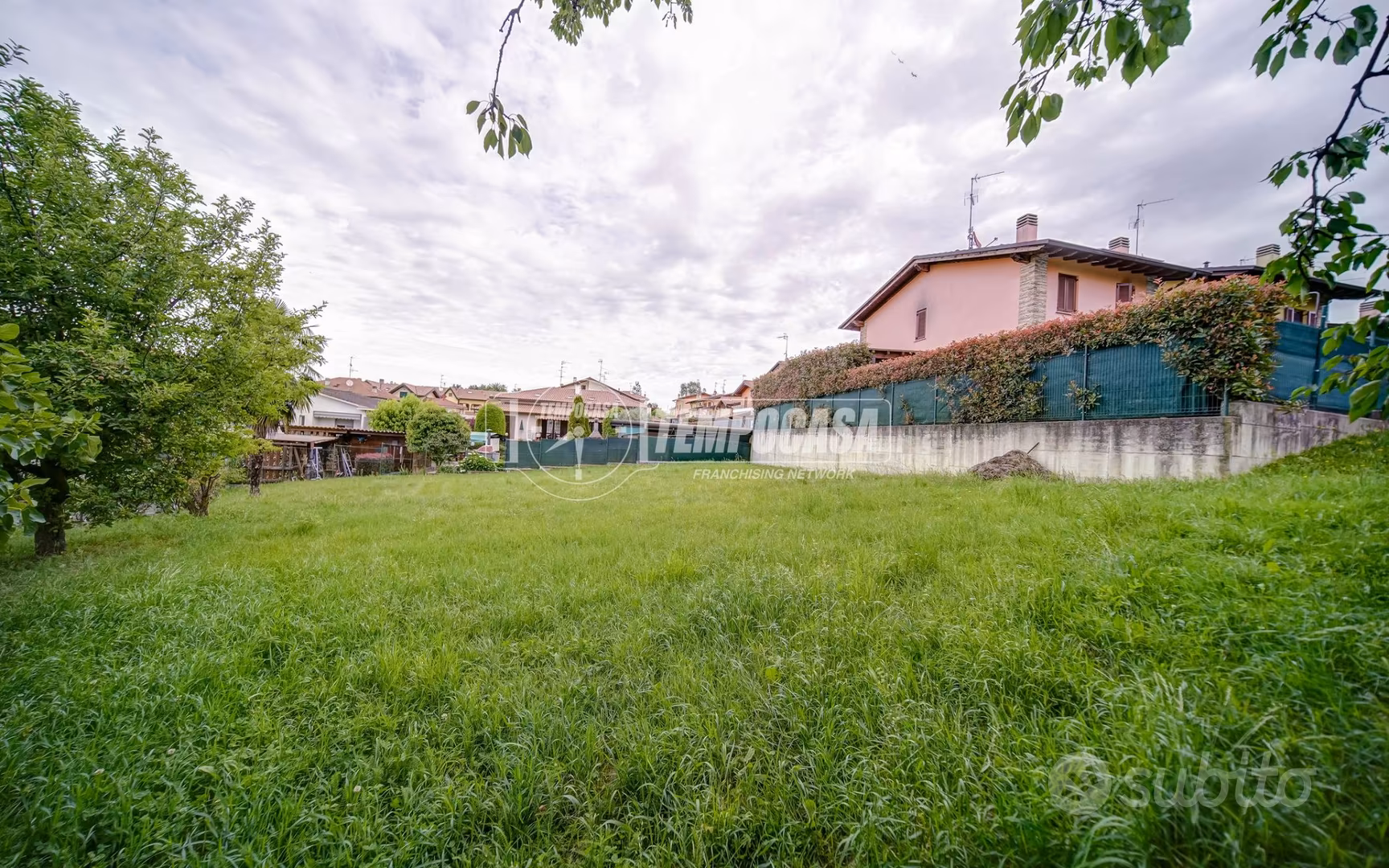 Terreno residenziale a Carnago Via Luxemburg - Vista 3