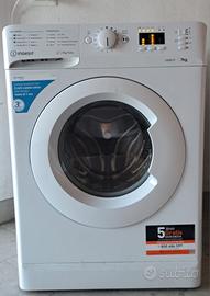 Lavatrice Indesit 7kg