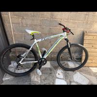 Bicicletta shockblaze 27.5