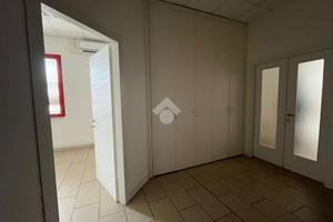 UFFICIO A MONTECHIARUGOLO