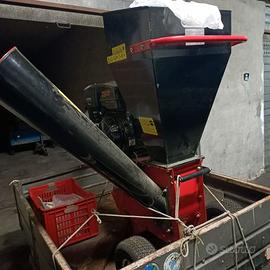 Biotrituratore  (usato solo 7 ORE venduto terreno)