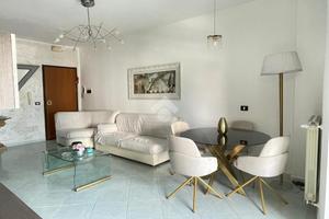 3 locali a casalnuovo di napoli