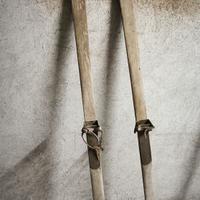Antichi sci in legno 