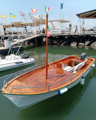 Lancia Sorrentina vetroresina/legno