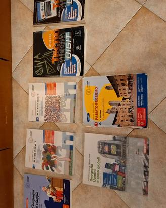 Libri scuola medie è superiori