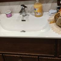 Mobile bagno con specchio