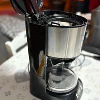 Macchina caffè americano e orzo