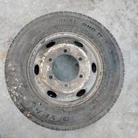 gomme good year 205/75R17.5 nr2
