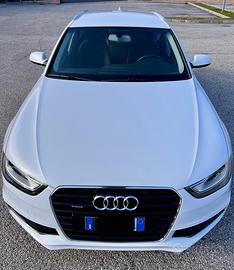 Audi A4 b8.5 - 2.0 TDI 177cv - QUATTRO