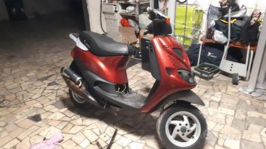 piaggio zip sp 180