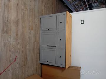 credenza in legno arte povera