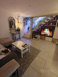 Casa con ingresso indipendente
