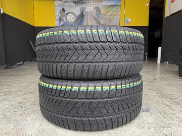 2 Gomme 255/35R19 Pirelli RFT Invernali 80%residui