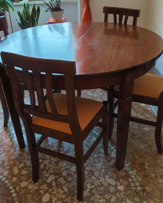 Set da pranzo in legno – tavolo e 4 sedie