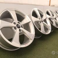 Cerchi in lega Audi A3 S3 Q2 19 ORIGINALI
