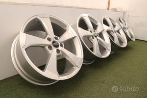 Cerchi in lega Audi A3 S3 Q2 19 ORIGINALI
