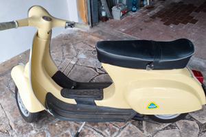 VESPA 50 L
