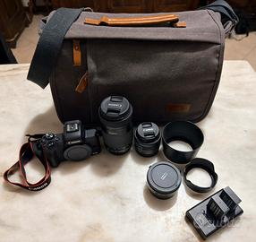 "Canon M50 Mark II + 2 obbiettivi + Accessori"