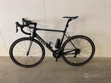 Canyon ULTIMATE CF SL  F10
