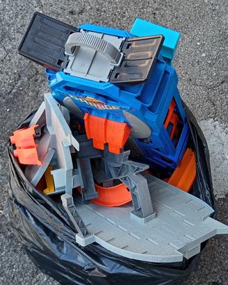 Hot Wheels piste varie