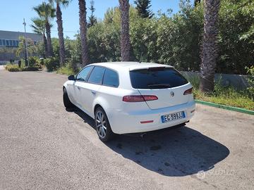 Alfa romeo 159 2011