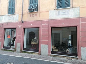 Locale uso ufficio o negozio centro Novi Ligure