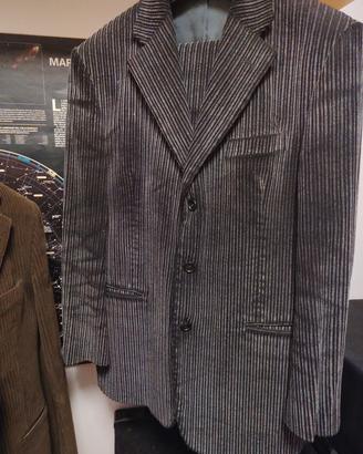 completo elegante uomo