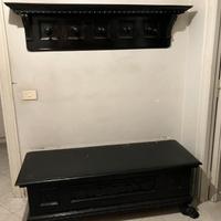 Cassapanca e cappelliera sedia e colonna