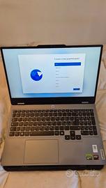 Laptop Gaming Lenovo LOQ Gen 9, RTX 4060, 32GB RAM