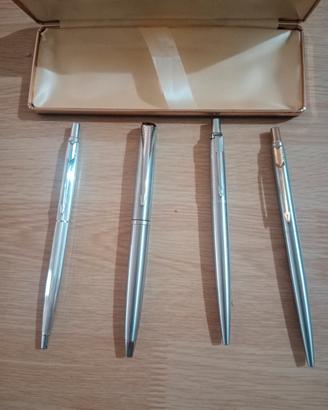 set biro Parker vintage  con custodia  più  omaggi